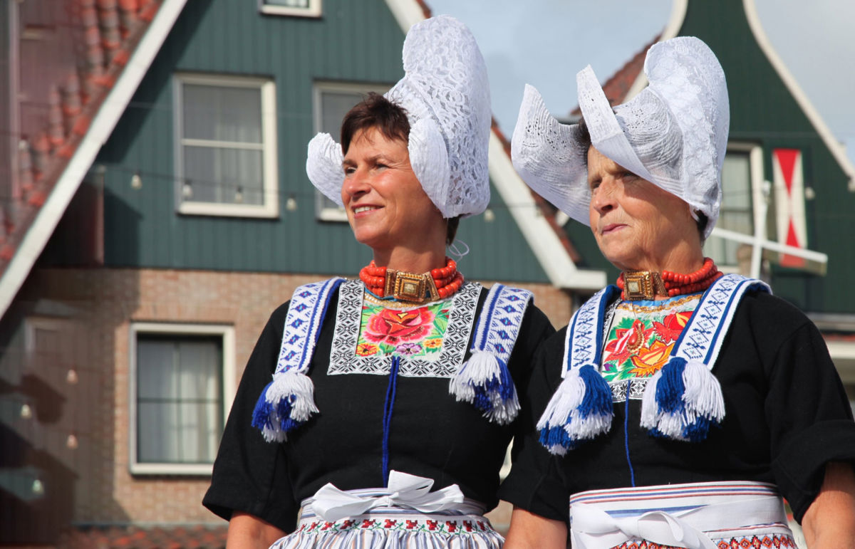 Volendam Costuum New